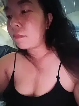 Snapshot of Baby_hott chatting on June 19, 2026, 7:36 am Baby hott online show from June 19, 2026, 7:36 am