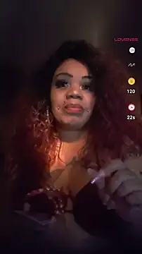 Snapshot of NailGoddessnow chatting on January 5, 2025, 10:43 am NailGoddessnow online show from January 5, 2025, 10:43 am