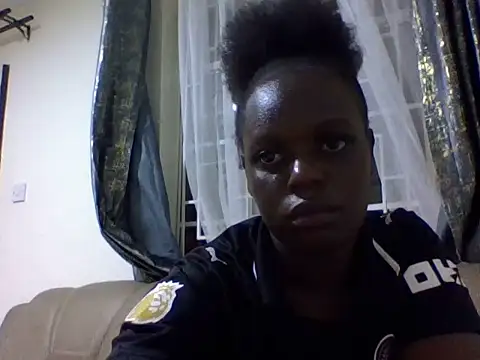 Snapshot of reeh-savage chatting on July 18, 2026, 4:15 pm reeh-savage online show from July 18, 2026, 4:15 pm