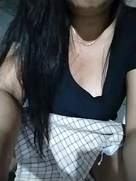 Snapshot of Nelly_x chatting on June 7, 2026, 8:58 pm Nelly x online show from June 7, 2026, 8:58 pm