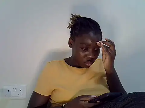 Snapshot of Ritty2030 chatting on June 6, 2026, 7:46 am Ritty2030 online show from June 6, 2026, 7:46 am