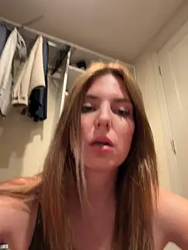 Milf200044 online show from May 16, 2026, 7:40 am