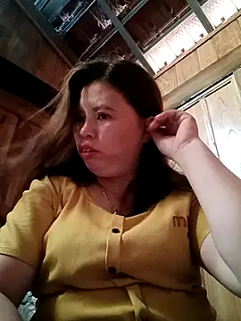 -Yeyi- online show from June 21, 2026, 4:40 am