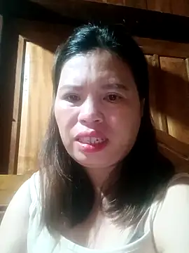 -Yeyi- online show from June 9, 2026, 4:08 pm