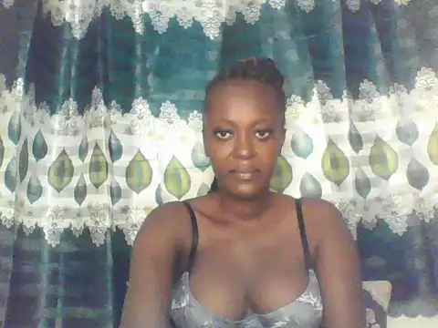 Snapshot of Beutymelani chatting on May 21, 2026, 1:19 pm Beutymelani online show from May 21, 2026, 1:19 pm