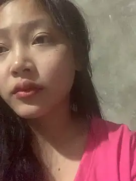 Snapshot of hinami-lo chatting on May 21, 2026, 10:45 am hinami-lo online show from May 21, 2026, 10:45 am