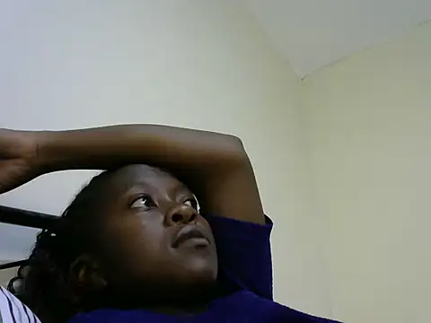 Brianah 1 online show from May 18, 2026, 8:13 pm