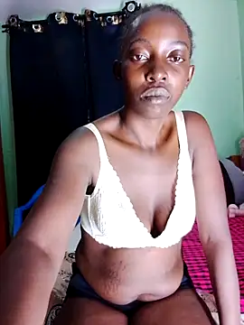 Snapshot of maamypussy chatting on June 16, 2026, 7:08 am maamypussy online show from June 16, 2026, 7:08 am