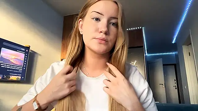 Snapshot of Lisi_Kiss_ chatting on June 7, 2026, 5:07 pm Lisi Kiss online show from June 7, 2026, 5:07 pm