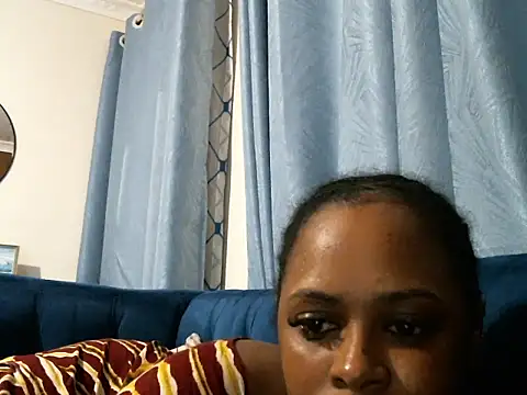 pretty zii online show from May 15, 2026, 5:55 pm