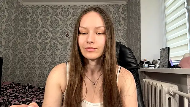 Snapshot of ShaylaChong chatting on June 27, 2026, 11:05 am ShaylaChong online show from June 27, 2026, 11:05 am