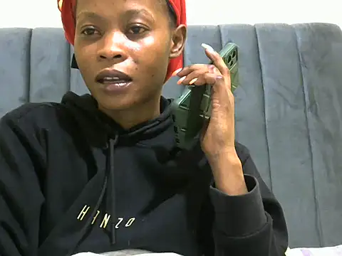 Peggycarter02 online show from July 5, 2026, 7:10 pm