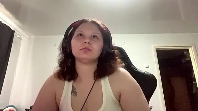 Snapshot of Redhair_girl chatting on June 3, 2026, 2:07 pm Redhair girl online show from June 3, 2026, 2:07 pm