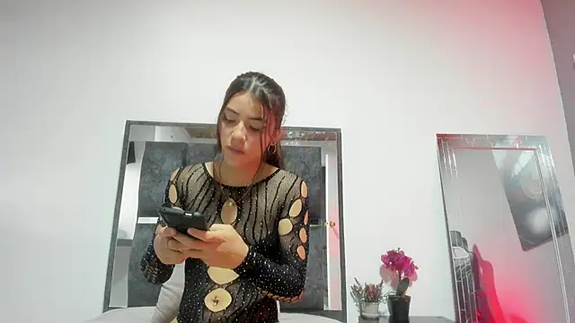 Snapshot of celestelopex18 chatting on May 28, 2026, 12:11 pm celestelopex18 online show from May 28, 2026, 12:11 pm