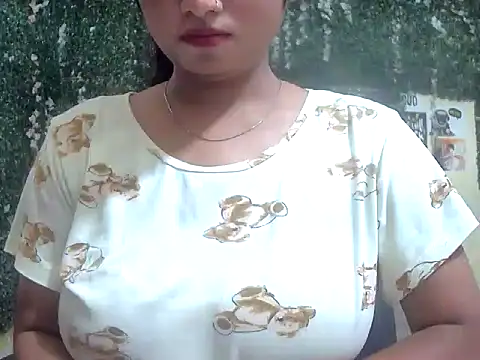 Snapshot of shallykaur chatting on May 26, 2026, 4:10 am shallykaur online show from May 26, 2026, 4:10 am