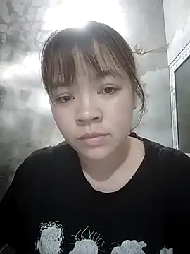 Loleml01 online show from May 31, 2026, 7:58 am