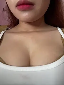 Lilyy-sexy online show from May 30, 2026, 7:15 am