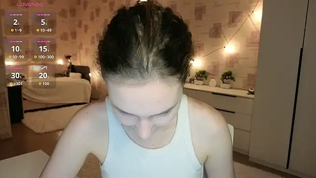 Snapshot of Megan_swiftss chatting on June 17, 2026, 7:02 pm Megan swiftss online show from June 17, 2026, 7:02 pm