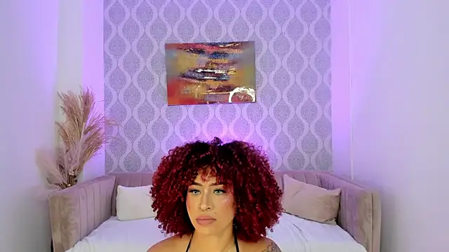Snapshot of Nikki_Rousmel chatting on June 10, 2026, 4:13 am Nikki Rousmel online show from June 10, 2026, 4:13 am