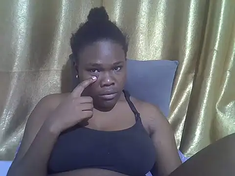 Snapshot of lovelymeli2 chatting on June 10, 2026, 10:27 am lovelymeli2 online show from June 10, 2026, 10:27 am