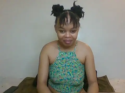 Snapshot of cessylolla8 chatting on July 9, 2026, 3:55 pm cessylolla8 online show from July 9, 2026, 3:55 pm