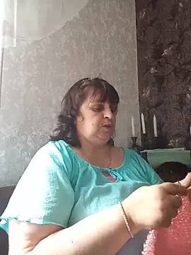 LisichkaOksana online show from June 18, 2026, 11:26 am