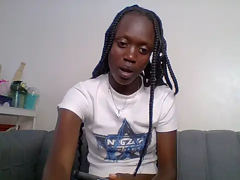 SLIM-EBONY2006 online show from June 30, 2026, 12:49 pm