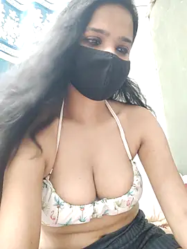 Amrita Thakur01 online show from June 28, 2026, 5:52 pm