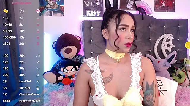 Snapshot of lunabritton chatting on June 7, 2026, 2:39 am lunabritton online show from June 7, 2026, 2:39 am