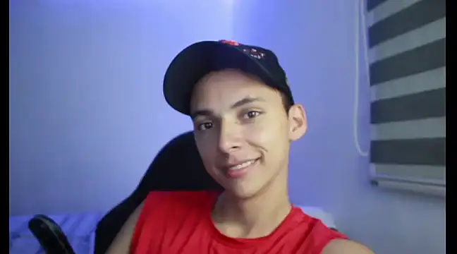 archi love online show from March 11, 2025, 7:03 am