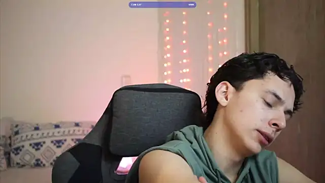 archi love online show from April 25, 2026, 5:21 am