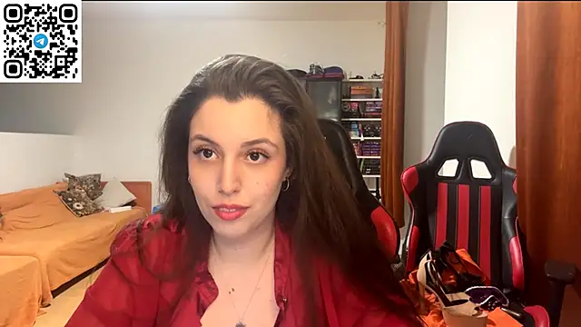 SweetFenomen67 online show from June 10, 2026, 7:04 pm