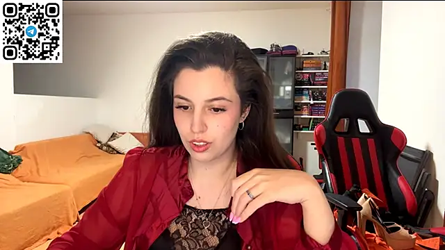 SweetFenomen67 online show from June 14, 2026, 7:04 pm