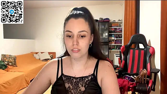 SweetFenomen67 online show from June 30, 2026, 7:03 pm