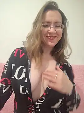 AriaWeston online show from May 24, 2026, 4:23 am