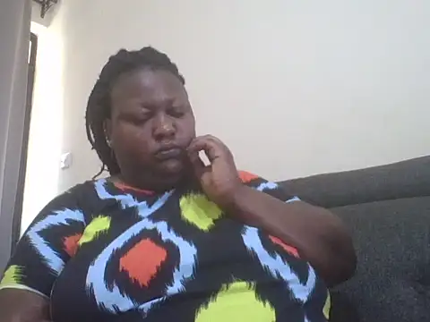 Snapshot of fat_ebonyqueen chatting on June 7, 2026, 8:08 am fat ebonyqueen online show from June 7, 2026, 8:08 am