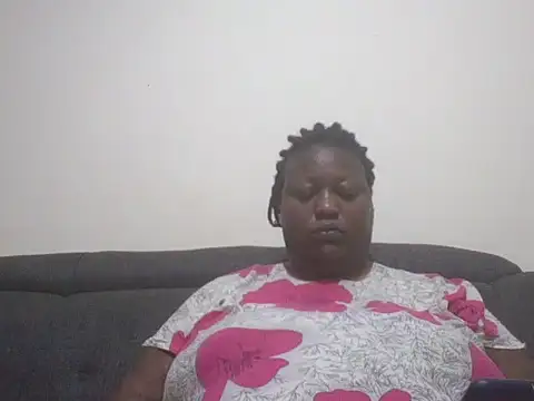 Snapshot of fat_ebonyqueen chatting on June 5, 2026, 7:30 pm fat ebonyqueen online show from June 5, 2026, 7:30 pm