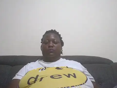 Snapshot of fat_ebonyqueen chatting on June 6, 2026, 8:03 pm fat ebonyqueen online show from June 6, 2026, 8:03 pm