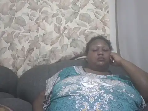 Snapshot of fat_ebonyqueen chatting on July 4, 2026, 9:19 pm fat ebonyqueen online show from July 4, 2026, 9:19 pm