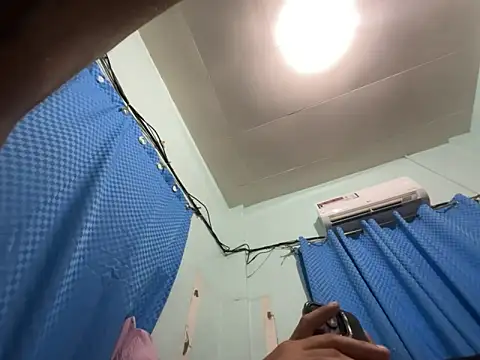asian milfpinay online show from May 19, 2026, 2:18 am