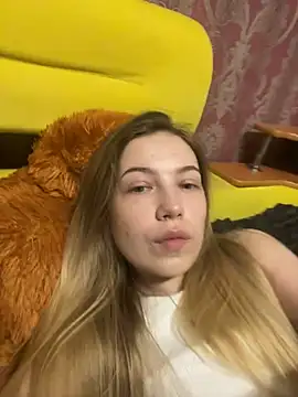 Adelin aa online show from May 20, 2026, 6:05 pm
