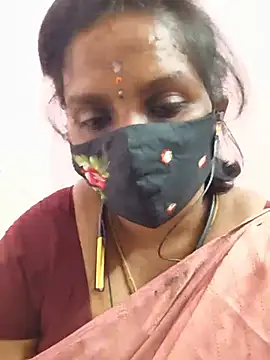 Snapshot of CuteTamizhachi chatting on July 1, 2026, 6:30 pm CuteTamizhachi online show from July 1, 2026, 6:30 pm