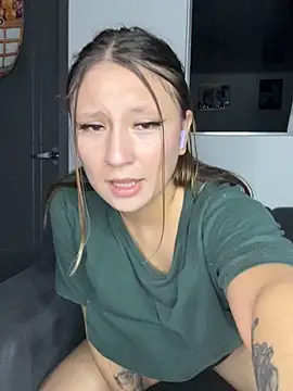 Sasha marshall1 online show from May 19, 2026, 9:33 pm