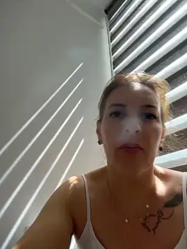 Hot-Milf4U online show from June 14, 2026, 11:55 am