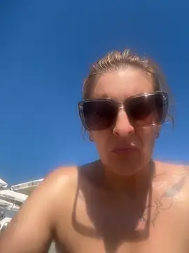 Hot-Milf4U online show from July 30, 2026, 7:18 am