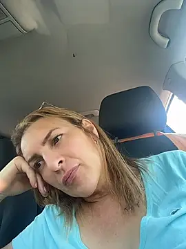 Hot-Milf4U online show from July 27, 2026, 8:43 am