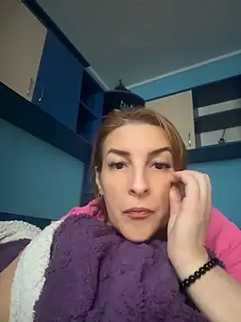 Hot-Milf4U online show from June 1, 2026, 6:46 am