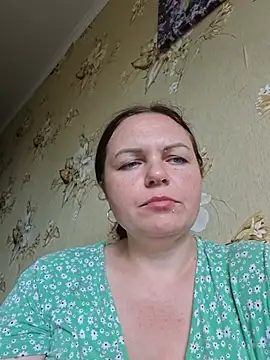 Snapshot of Meri_a chatting on June 25, 2026, 12:54 pm Meri a online show from June 25, 2026, 12:54 pm