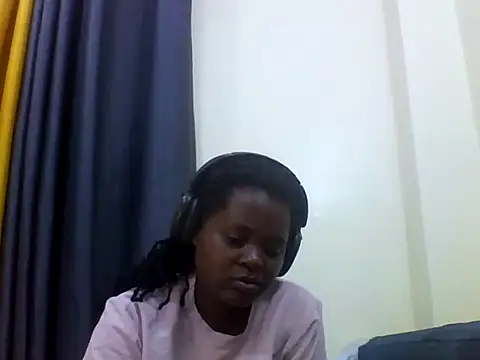 Snapshot of ladar chatting on May 29, 2026, 4:35 pm ladar online show from May 29, 2026, 4:35 pm