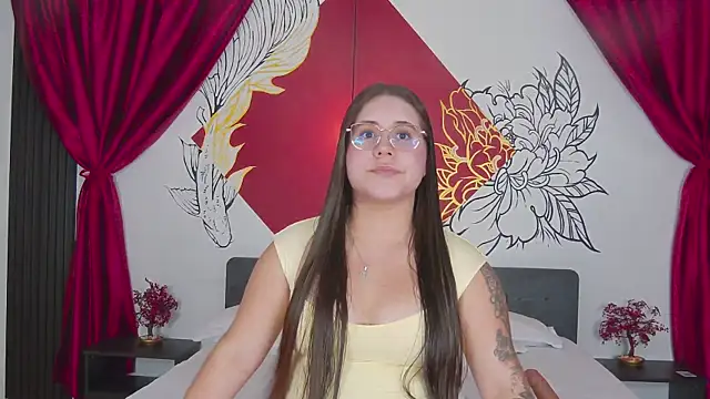 Snapshot of Lia_Avalon chatting on June 17, 2026, 12:59 pm Lia Avalon online show from June 17, 2026, 12:59 pm